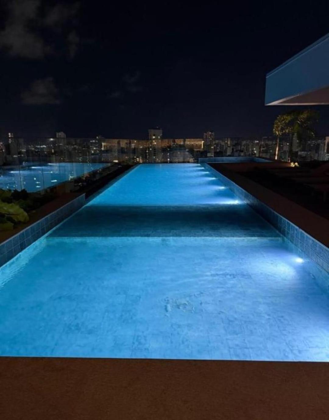 No 27º Andar Recem Inaugurado No Class Meireles!!! Apartment