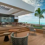 Studio No 27º Andar Recem Inaugurado No Beach Class Meireles!!!